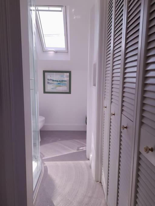 Paris Rooftop Studio At The Residence, Bantry Exterior photo